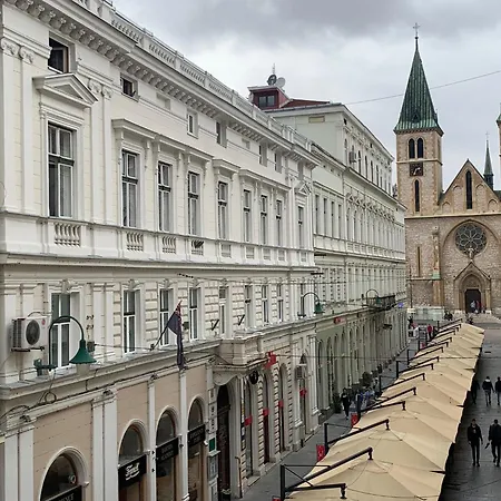 Apartment Cute And Cozy With Cathedral View-excellent Location Sarajevo